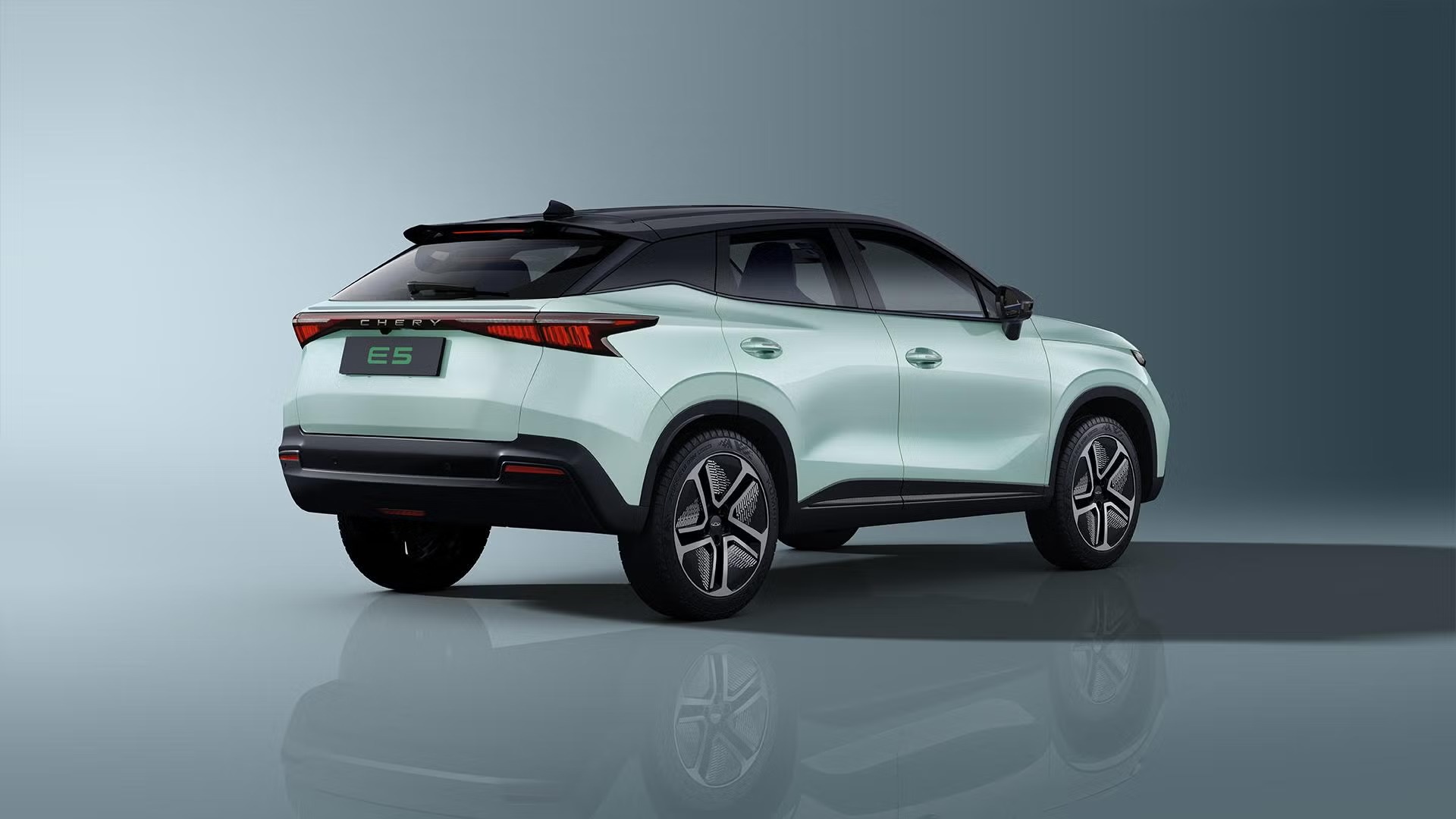 Chery E5